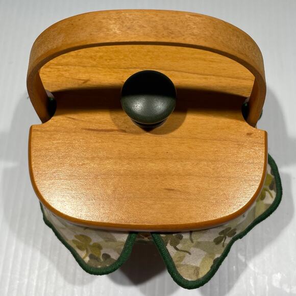 The Longaberger Basket 1999 St. Patrick's Lots of Luck Small Basket Lid Liners - Picture 5 of 10